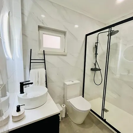 Brisamarvilas Sea View, 5 Min Walk To Town & בית נופש אלבופיירה